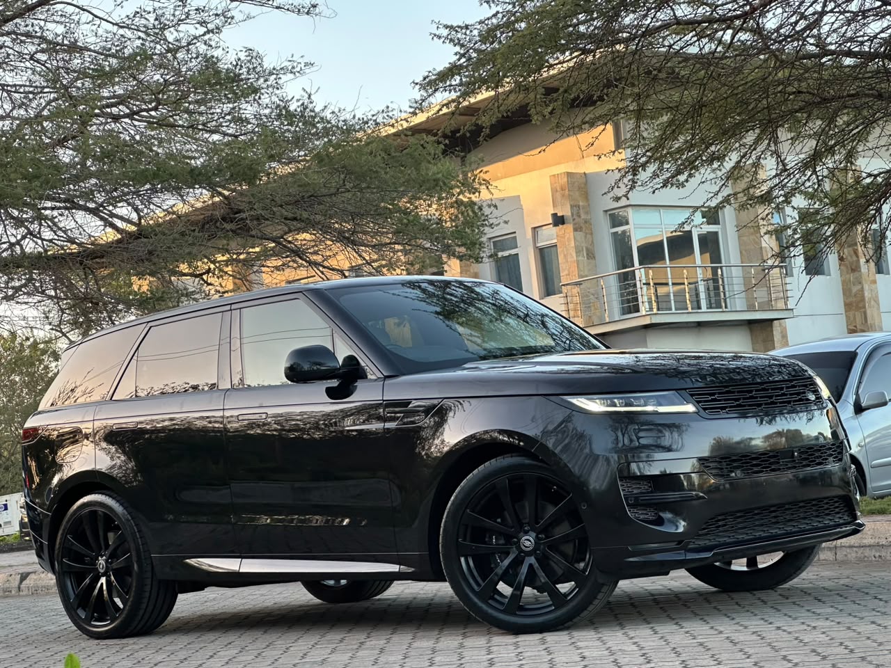 RANGE ROVER SPORT